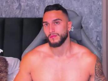 brad1_ webcam model stream image