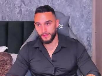 brad1_ webcam model stream image