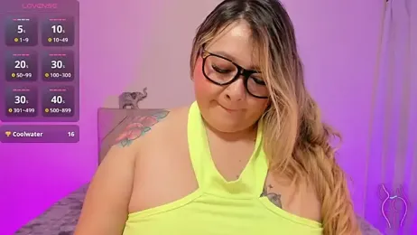 Kharla_Marin webcam model stream image