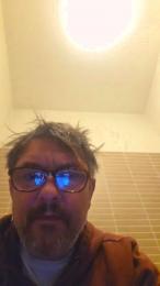 MisterDark42231 webcam model stream image