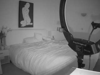 voyeurcam-julmodels-reallife-2 webcam model stream image