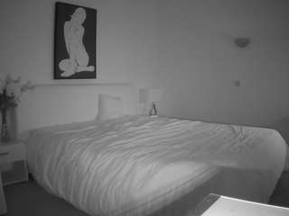 voyeurcam-julmodels-reallife-2 webcam model stream image