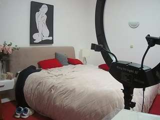 voyeurcam-julmodels-reallife-2 webcam model stream image