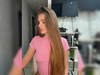 SweetyMia webcam model stream image