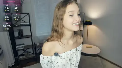 SerrenaAa webcam model stream image