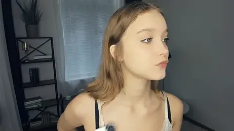 SerrenaAa webcam model stream image