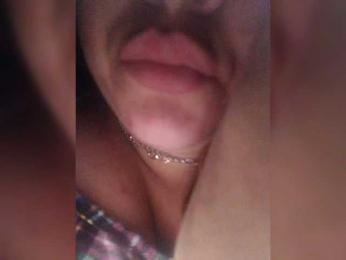 Mari-kis45 webcam model stream image