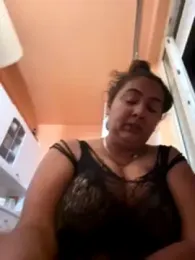 Madsion23 webcam model stream image