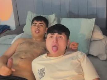 alex0113_ webcam model stream image