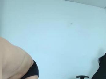 lover_fitnessboy webcam model stream image