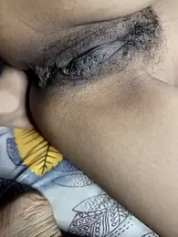 SuckerSumi webcam model stream image