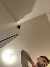 Hugo-hetero34 webcam model stream image