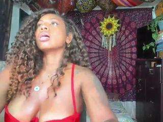 elizagrey webcam model stream image