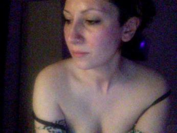 NecroMilfa webcam model stream image