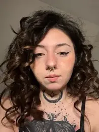 milou_xtx webcam model stream image