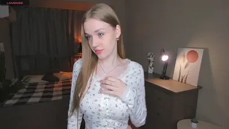 OdellaFrake webcam model stream image