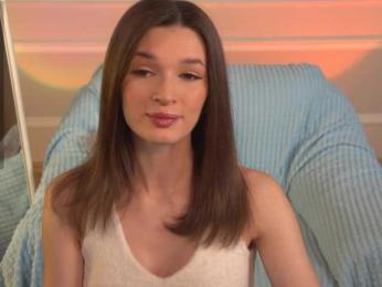 eva-golden webcam model stream image