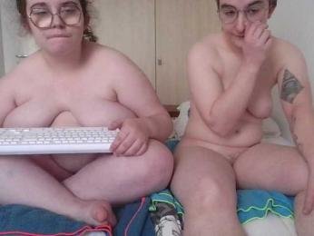 Lesbienne-2669 webcam model stream image