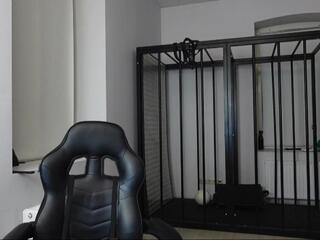 Charles Dreams webcam model stream image