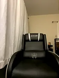 Daddy-loves-2pleas webcam model stream image