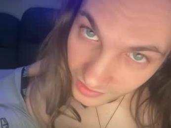 makotohimari webcam model stream image