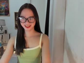 yourtinybunny webcam model stream image