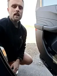 sluttyLeeo webcam stripchat model stream image