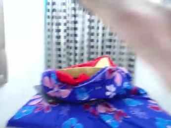 nicol_grey1302 webcam model stream image