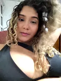 BrendaGirs webcam model stream image