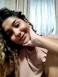 BrendaGirs webcam model stream image