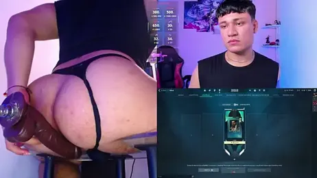 AndrewPeach_ webcam model stream image