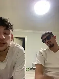 youmeloveyou webcam stripchat model stream image