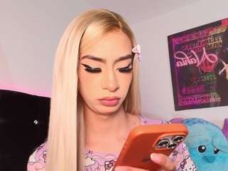 nahiavictoria webcam model stream image