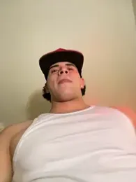 Maximuz1920 webcam model stream image