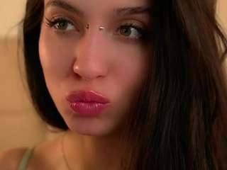 leilagladish webcam model stream image