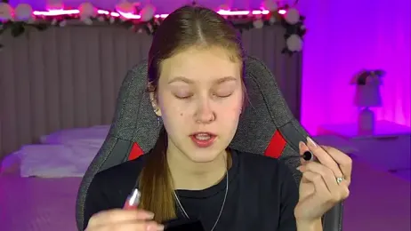 EveMundie webcam model stream image