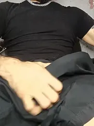 Kerryflon webcam model stream image