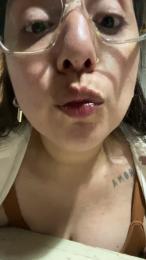 soy_maiaa4 webcam model stream image