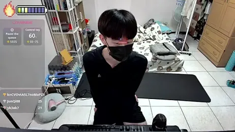 Kerberos_999 webcam model stream image