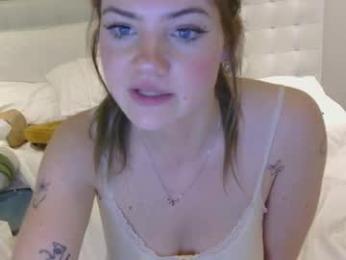 poppyjoyyy webcam model stream image