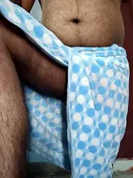 TomByron22 webcam model stream image