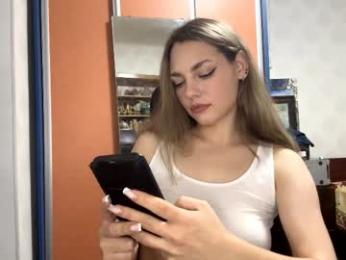 pricillahoinacki webcam model stream image