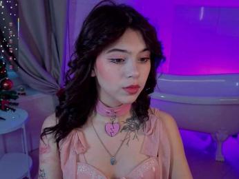 CoralineJones webcam model stream image