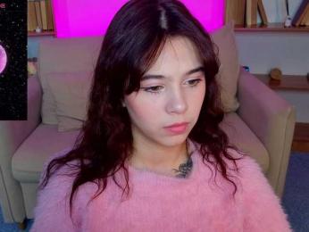 CoralineJones webcam model stream image