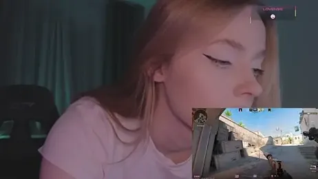 _MayShy_ webcam model stream image