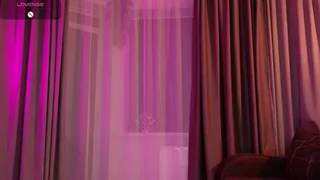 UrLittleVikky webcam stripchat model stream image