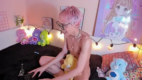 Strawberry_Kitty_ webcam model stream image