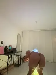 Lucy_wilson5 webcam model stream image