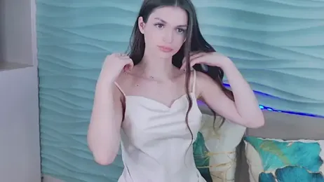 NikaLove- webcam stripchat model stream image