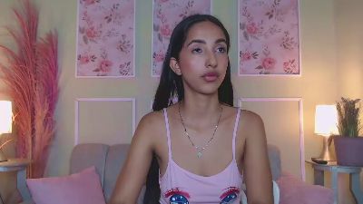 sweetmilkylally webcam model stream image